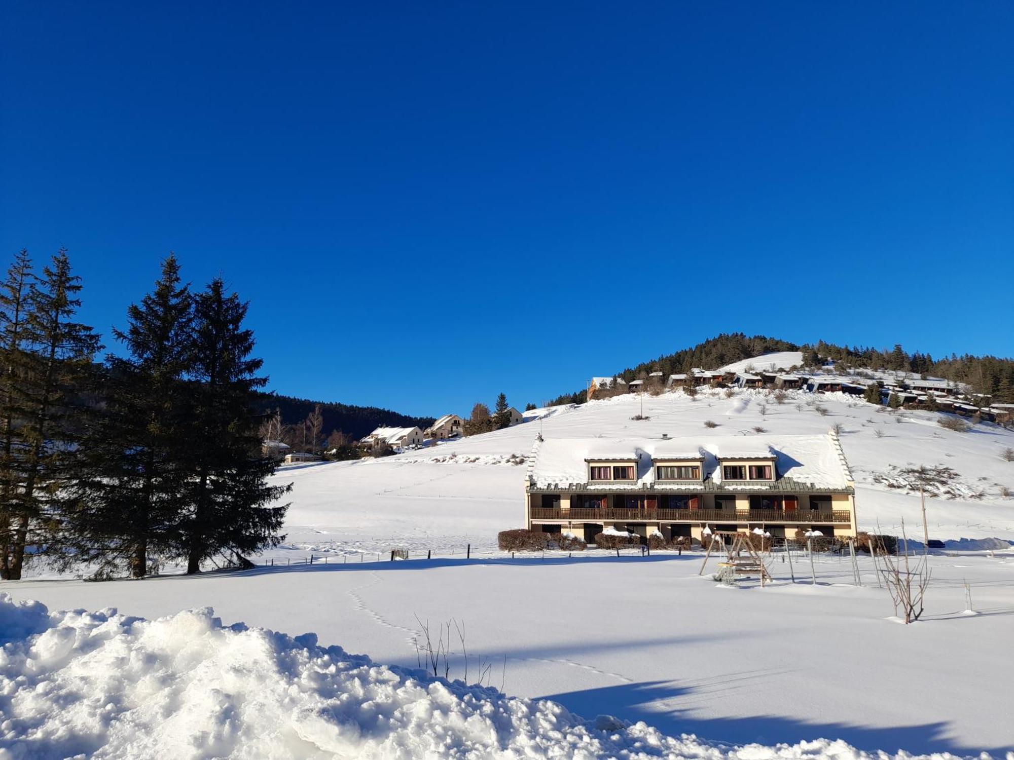 Duplex 59M2 - Proche Centre - Balcon Plein Sud Lägenhet Corrençon-en-Vercors Exteriör bild